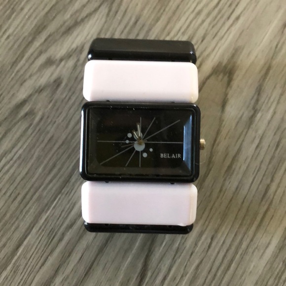 boutique Accessories - Bracelet watch